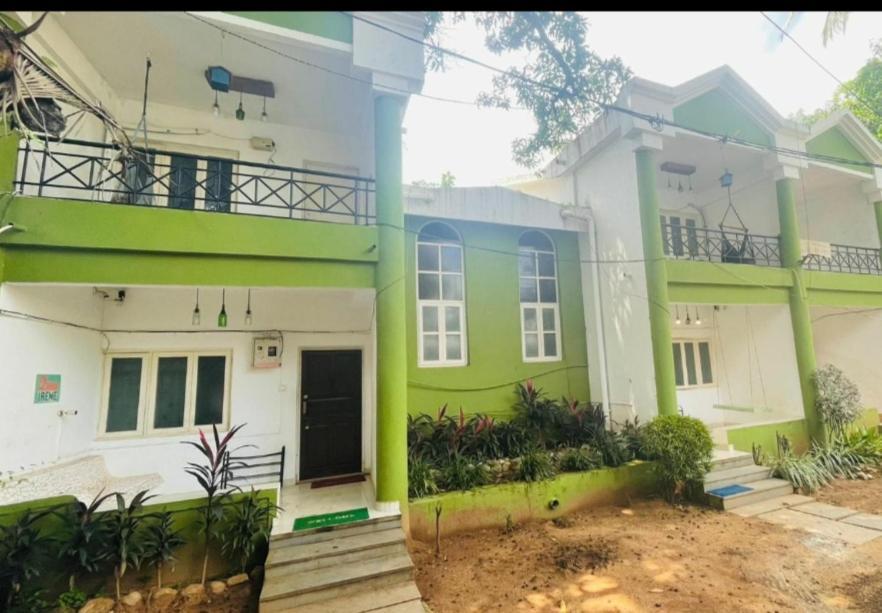 Goa Suites Holiday Home Calangute Exterior photo